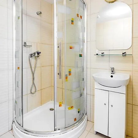 Pod Modrzewiem * Ustronie Morskie