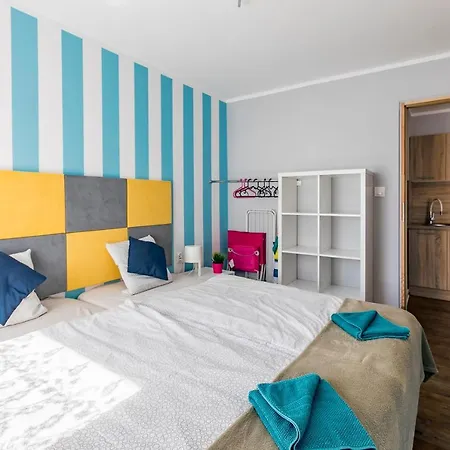 Pod Modrzewiem Ustronie Morskie