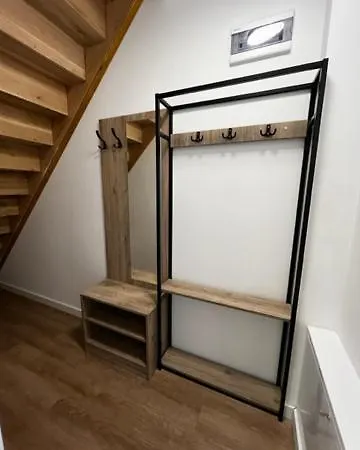 홀리데이파크 Pod Modrzewiem 우스트 노리 모르스키