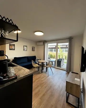 Pod Modrzewiem Feriepark Ustronie Morskie
