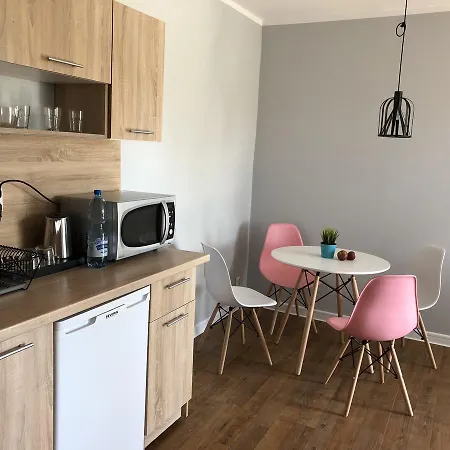 Pod Modrzewiem Ustronie Morskie