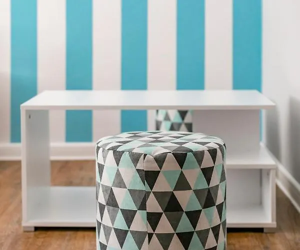 Pod Modrzewiem * Ustronie Morskie